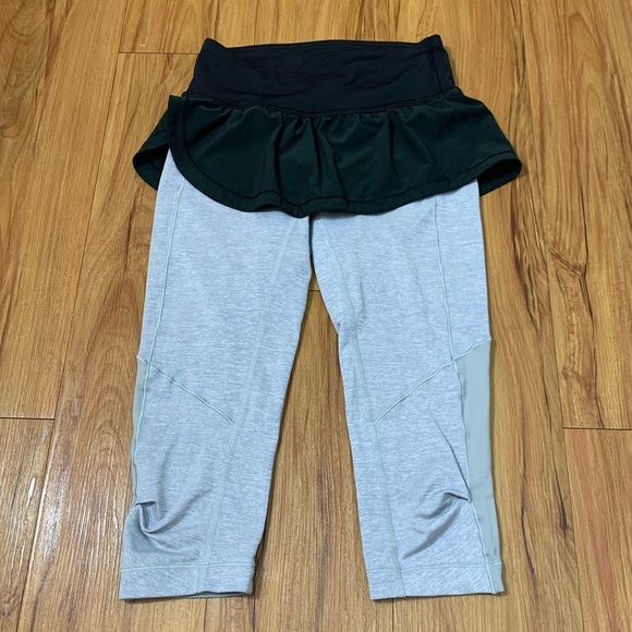 Lululemon Spin It To Win It Crop Grey/ Black - Picture 6 of 11